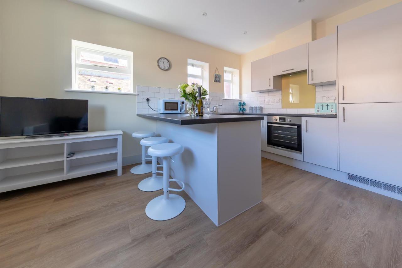 Hereford City Centre - Apartment 4, Isabella House - Modern Apartment In The Heart Of The City - Sleeps 4 Guests - Hosted By Rentmyhouse Εξωτερικό φωτογραφία